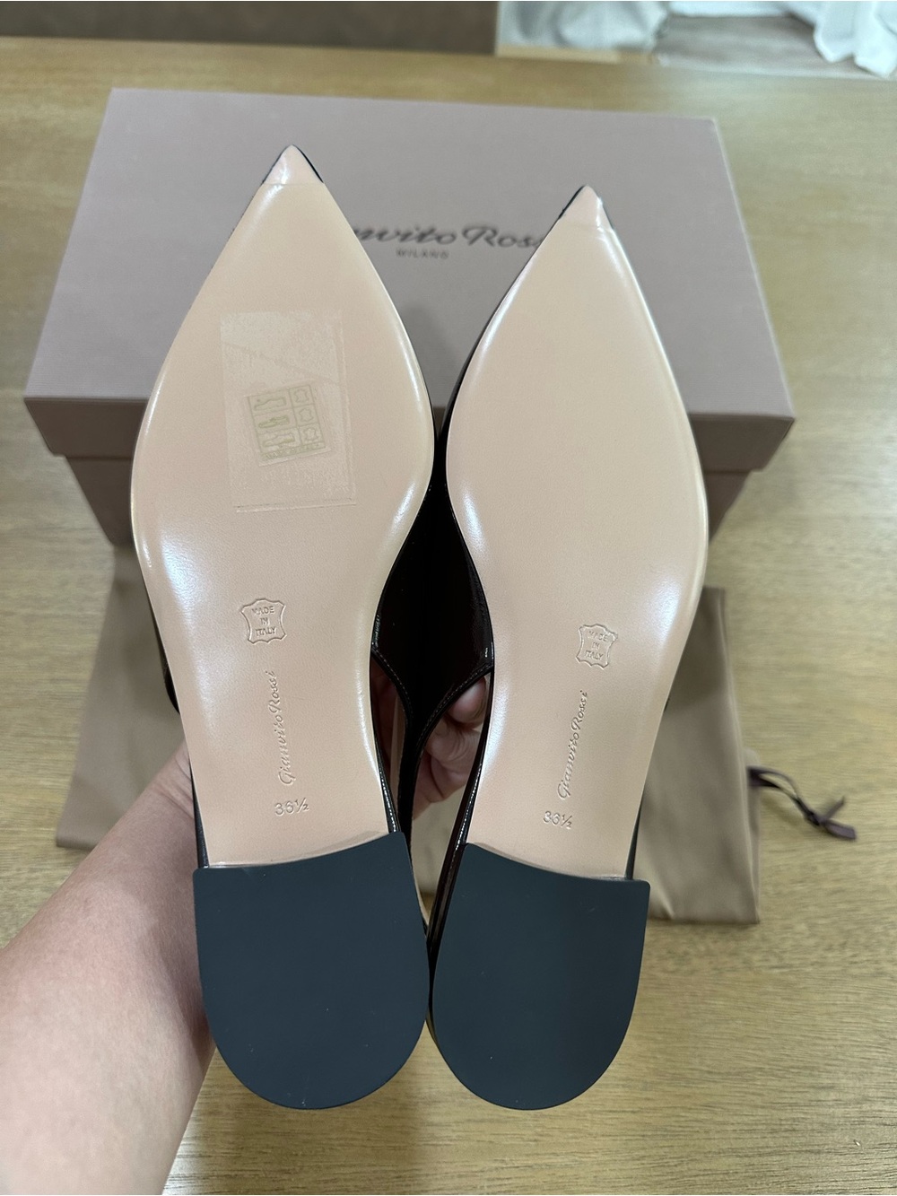 Gianvito Rossi Robbie Patent Leather Pointed Slingback Pumps - Picture 4 of 5